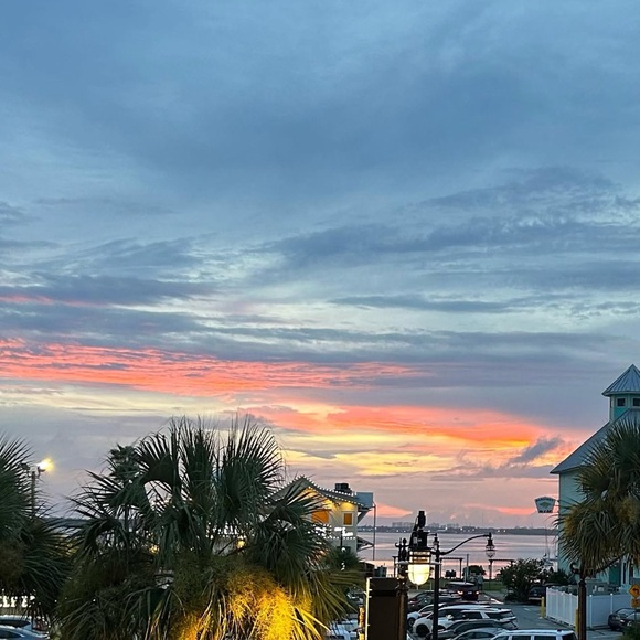 Meet your Posher, Rachael - Picture 5 of 10